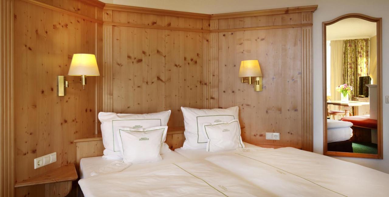 Berghotel Jaegerhof ****S Исни  Экстерьер фото