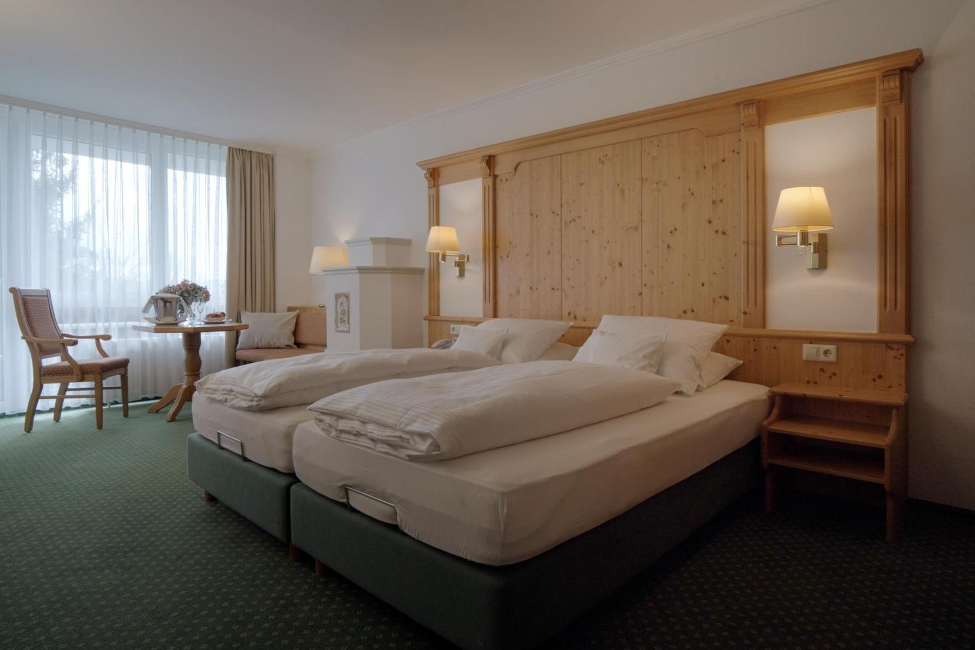 Berghotel Jaegerhof ****S Исни  Экстерьер фото