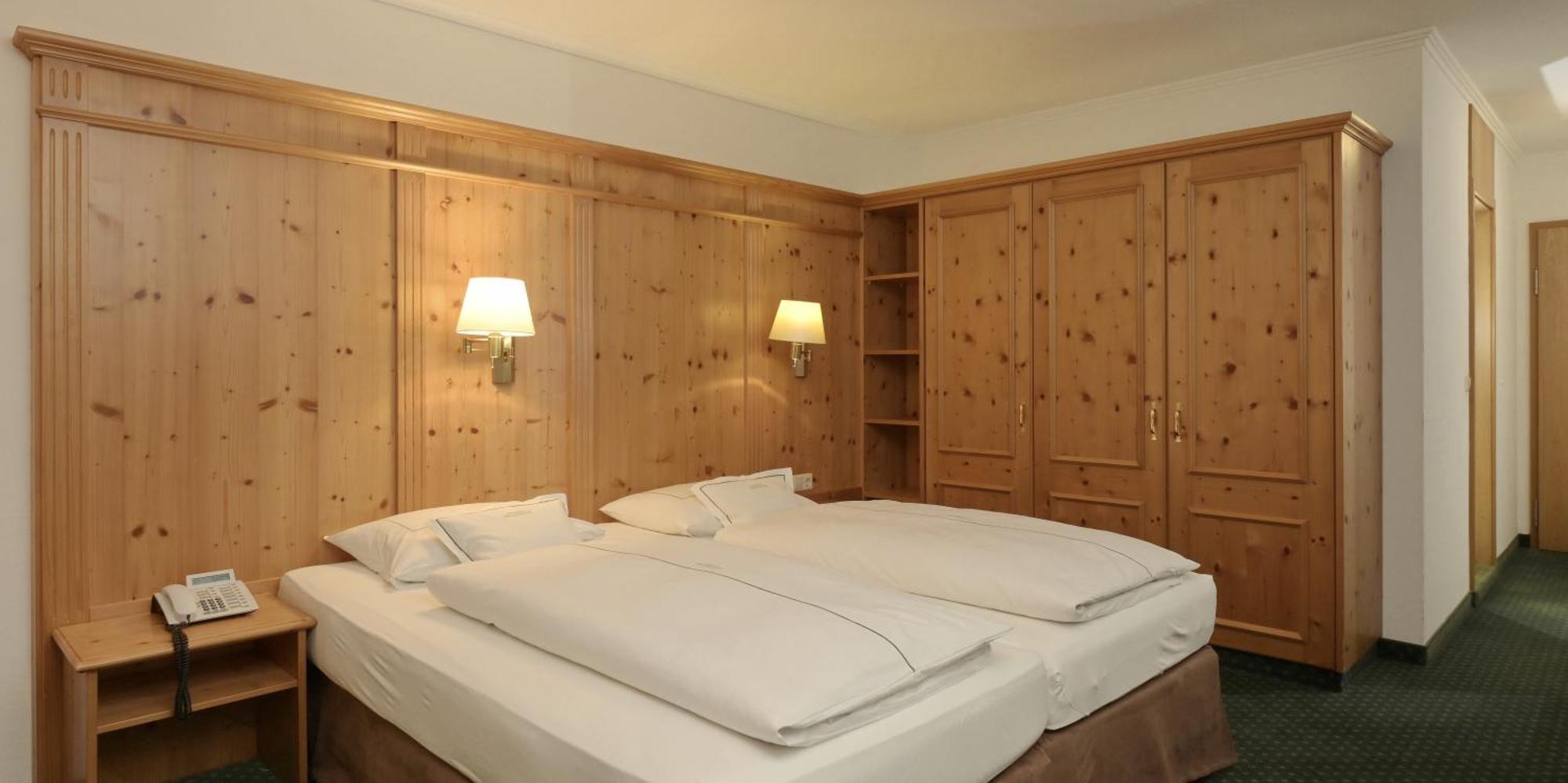 Berghotel Jaegerhof ****S Исни  Экстерьер фото